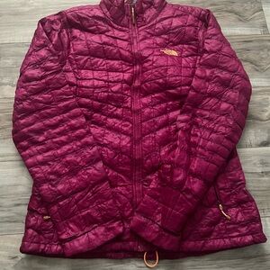 The North Face Red Puffer Jacket Insulated Casual